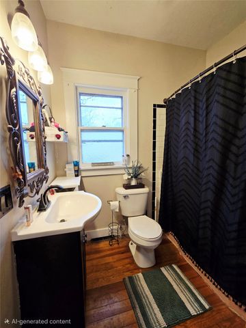 402 2nd Street SW, Melcher Dallas, IA 50163