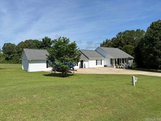 653 Plantation Circle, Melbourne, AR 72556