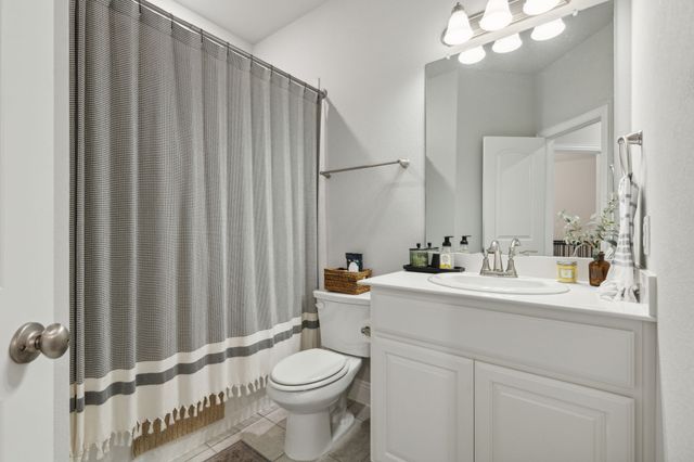 1424 Warringwood Drive, Greenville, TX 75402