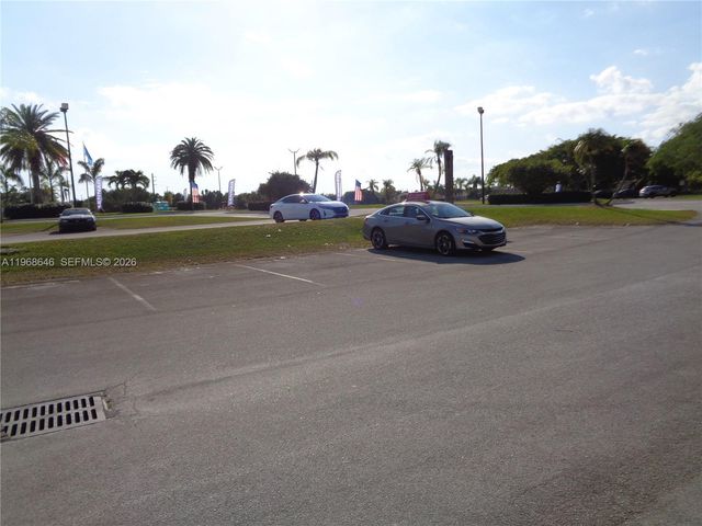 2060 SE 14th St, Homestead, FL 33035