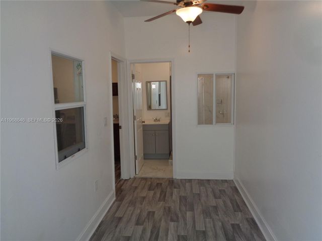 2060 SE 14th St, Homestead, FL 33035