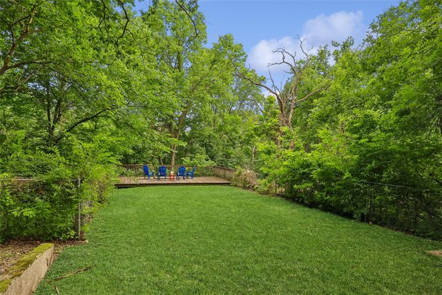 5324 Robertson Drive, Des Moines, IA 50312