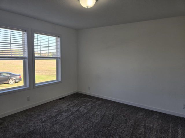 626 N SEMROW ROAD, Coloma, WI 54930