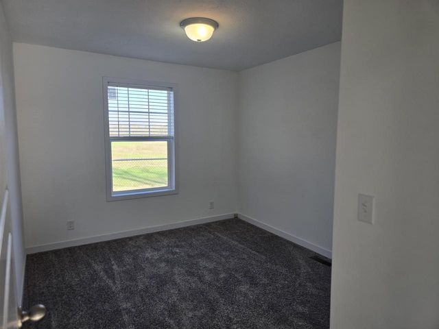 626 N SEMROW ROAD, Coloma, WI 54930
