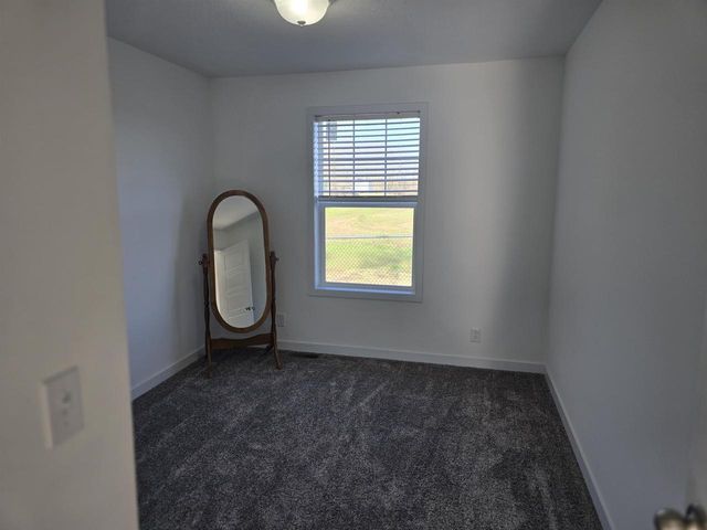 626 N SEMROW ROAD, Coloma, WI 54930