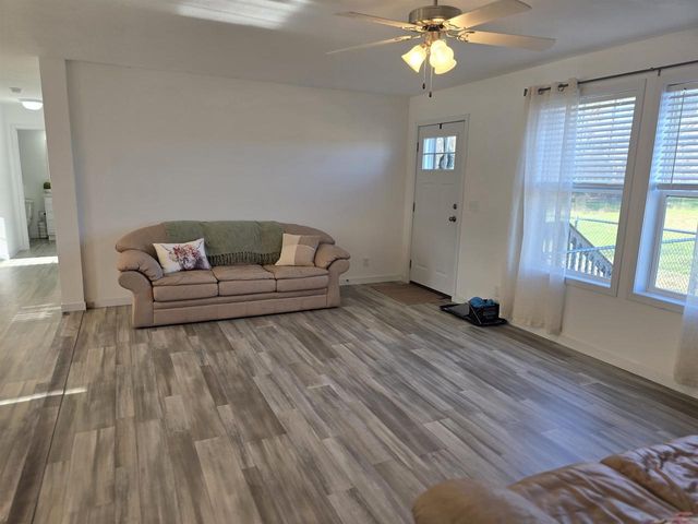 626 N SEMROW ROAD, Coloma, WI 54930