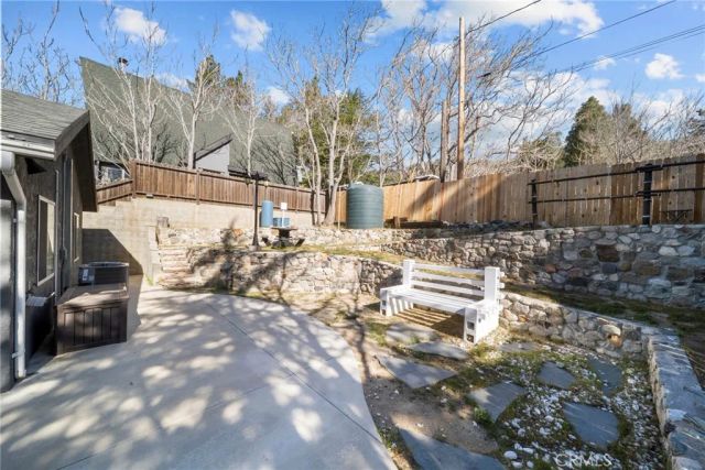 17717 Sierra Trail, Lake Hughes, CA 93532