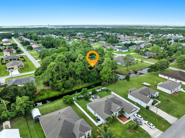 1789 SW Penrose Avenue, Port St Lucie, FL 34953