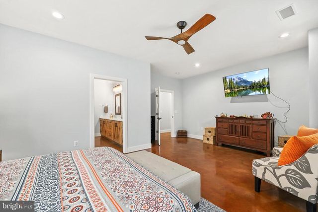 7706 ROGUES RD, Warrenton, VA 20187