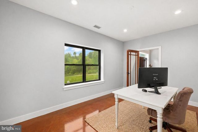 7706 ROGUES RD, Warrenton, VA 20187