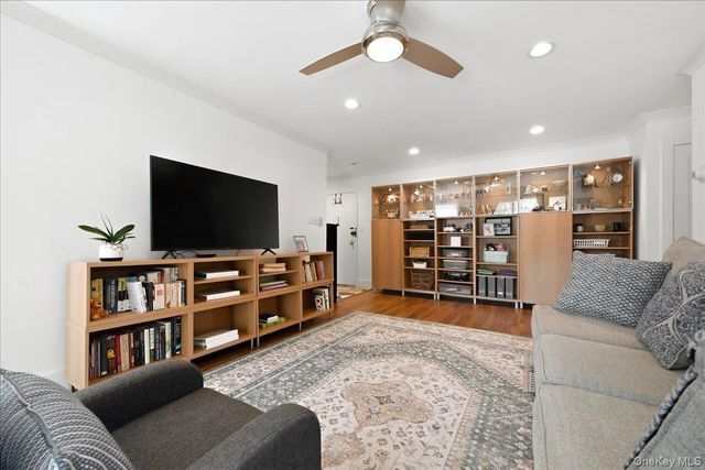 250 N Village Avenue B2, Rockville Centre, NY 11570