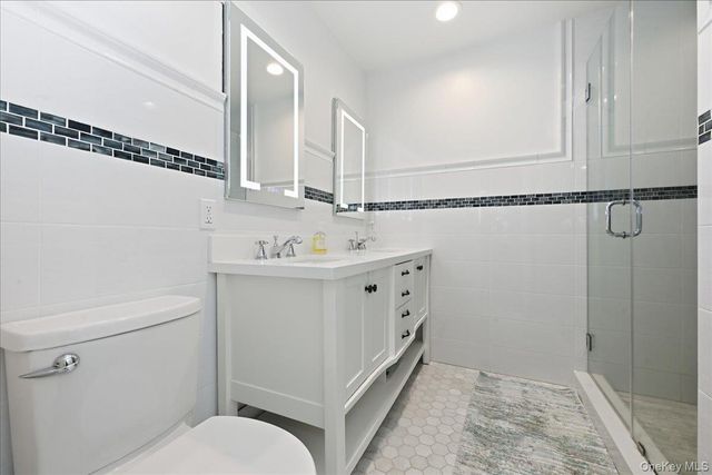 250 N Village Avenue B2, Rockville Centre, NY 11570