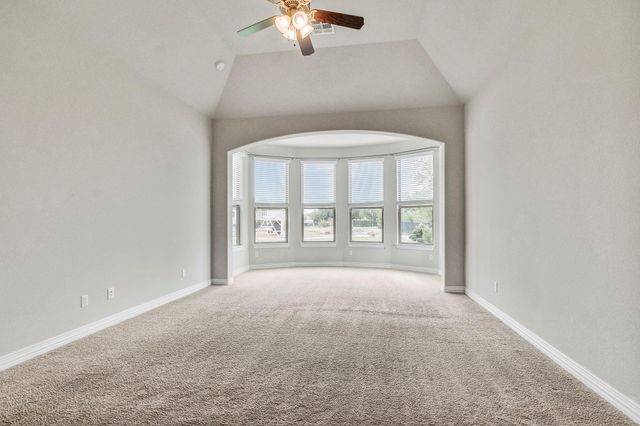 312 Flintlock DR, Leander, TX 78641