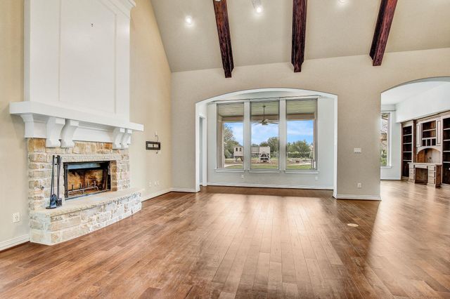 312 Flintlock DR, Leander, TX 78641