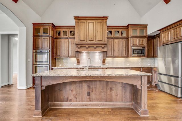 312 Flintlock DR, Leander, TX 78641