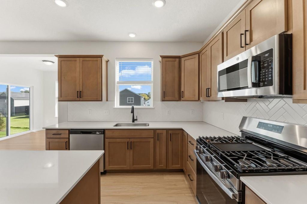6396 Jarvis Avenue, Cottage Grove, MN 55016 — photo 3