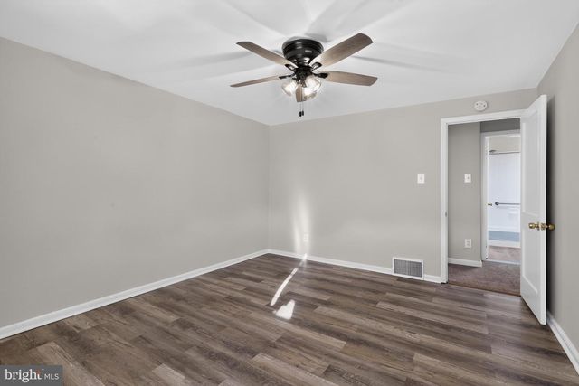 1937 DELMAR DR, Folcroft, PA 19032