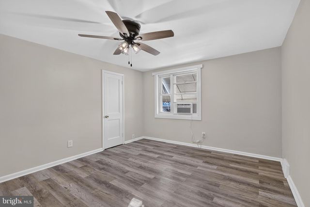 1937 DELMAR DR, Folcroft, PA 19032