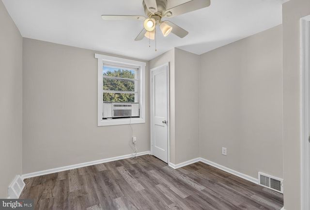 1937 DELMAR DR, Folcroft, PA 19032