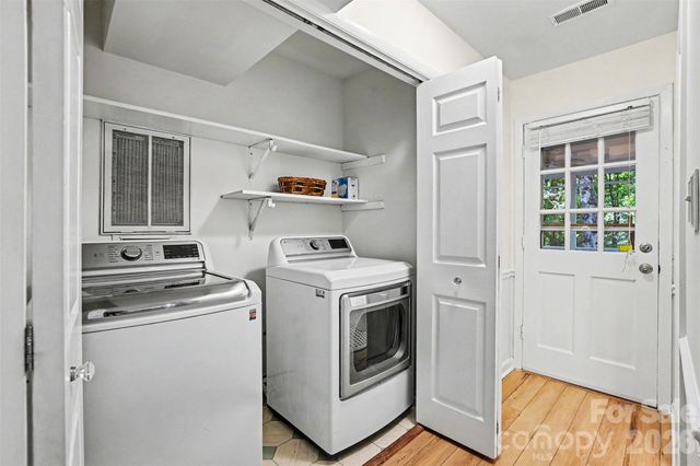 9322 New Towne Drive, Matthews, NC 28105