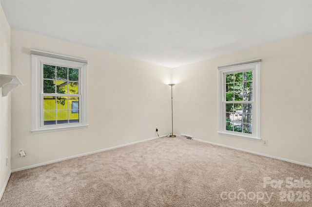 9322 New Towne Drive, Matthews, NC 28105