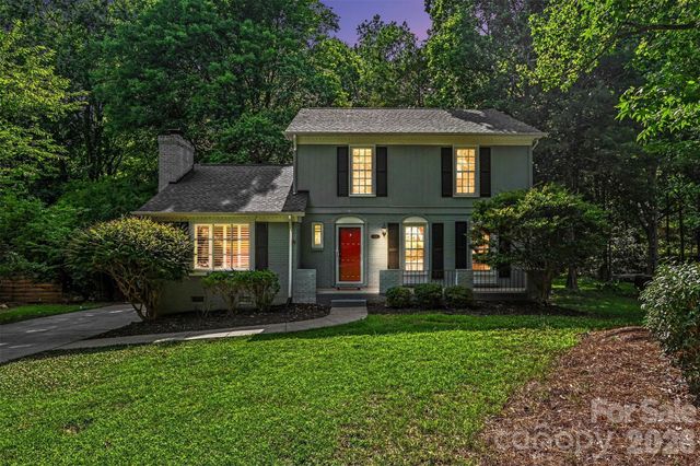 9322 New Towne Drive, Matthews, NC 28105