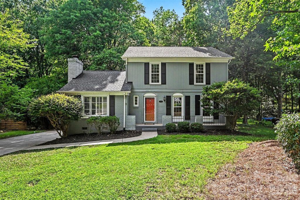 9322 New Towne Drive, Matthews, NC 28105