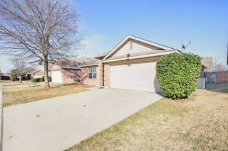 6060 Blazing Star Drive, Fort Worth, TX 76179