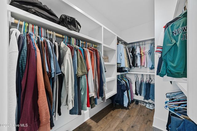 375 Canter Crest Road, Hampstead, NC 28443