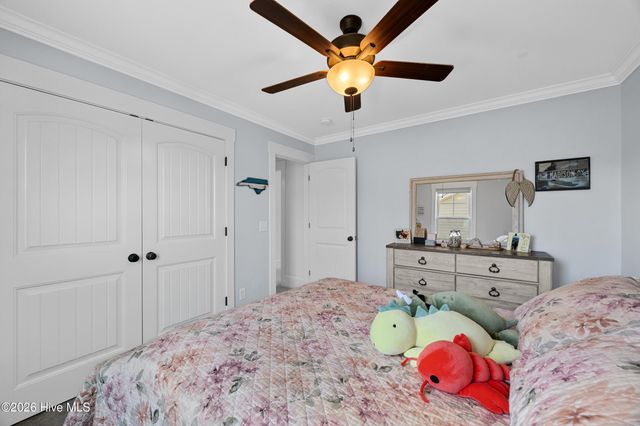 375 Canter Crest Road, Hampstead, NC 28443