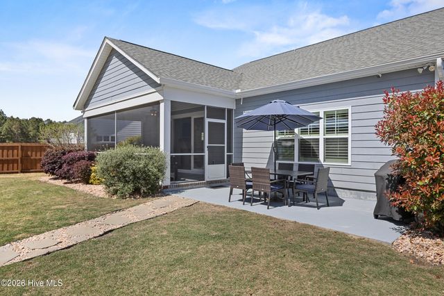 375 Canter Crest Road, Hampstead, NC 28443