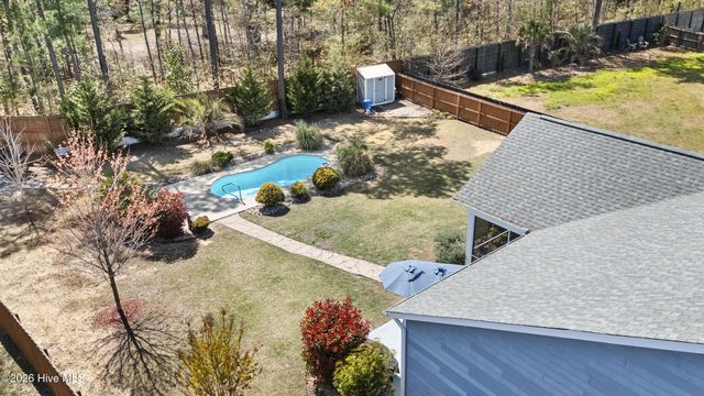 375 Canter Crest Road, Hampstead, NC 28443