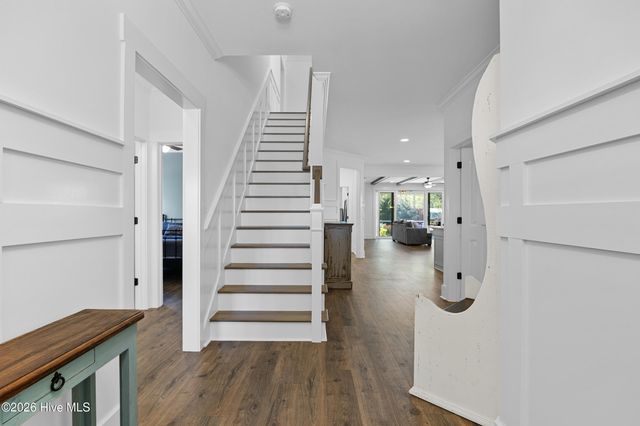 375 Canter Crest Road, Hampstead, NC 28443