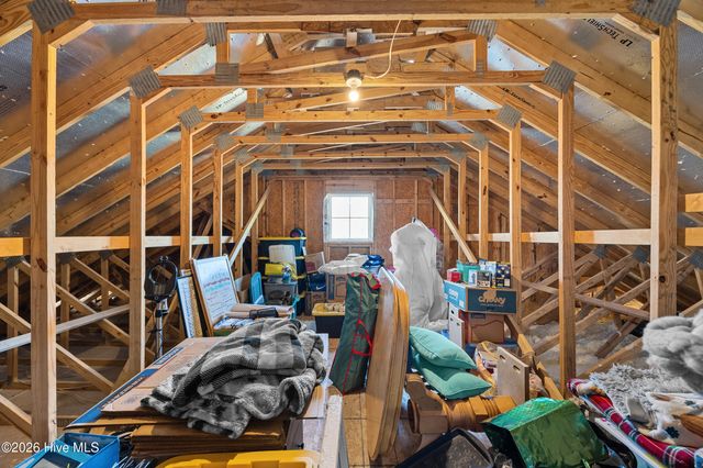 375 Canter Crest Road, Hampstead, NC 28443