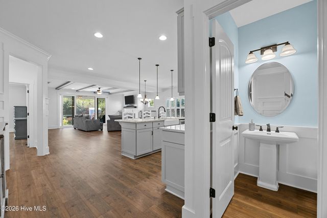 375 Canter Crest Road, Hampstead, NC 28443