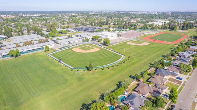 1265 E Portals Avenue, Fresno, CA 93710