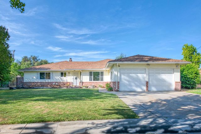 1265 E Portals Avenue, Fresno, CA 93710
