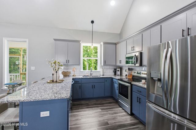 1702 Happy Trail Court, Greenville, NC 27834