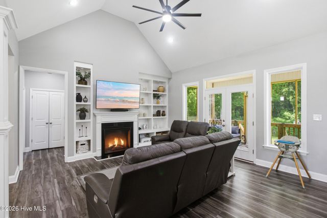 1702 Happy Trail Court, Greenville, NC 27834