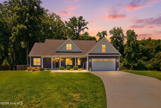1702 Happy Trail Court, Greenville, NC 27834