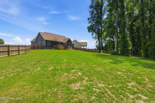 1702 Happy Trail Court, Greenville, NC 27834