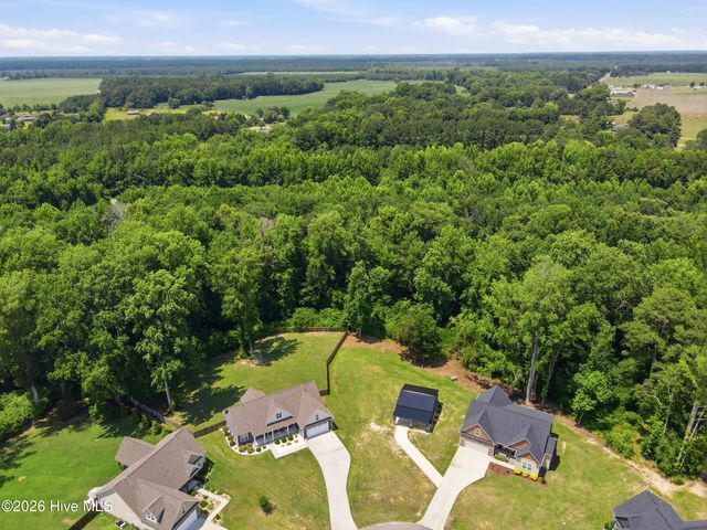 1702 Happy Trail Court, Greenville, NC 27834