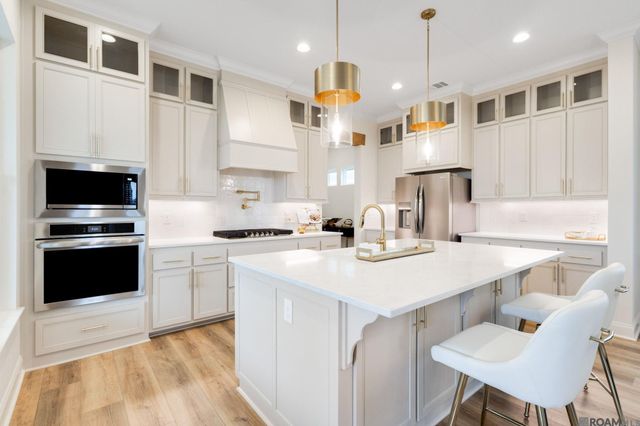 3802 Meeting St, Zachary, LA 70791