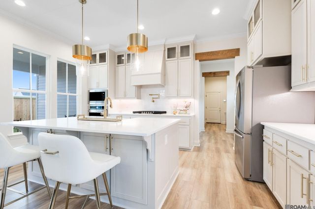 3802 Meeting St, Zachary, LA 70791