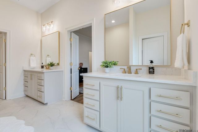 3802 Meeting St, Zachary, LA 70791