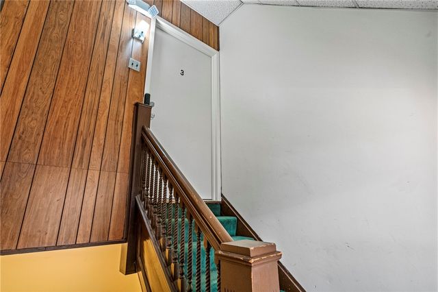 437 S Aiken Ave, Friendship Park, PA 15232