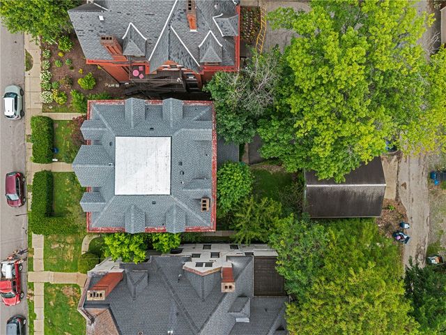 437 S Aiken Ave, Friendship Park, PA 15232