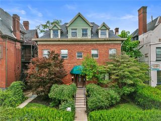 437 S Aiken Ave, Friendship Park, PA 15232