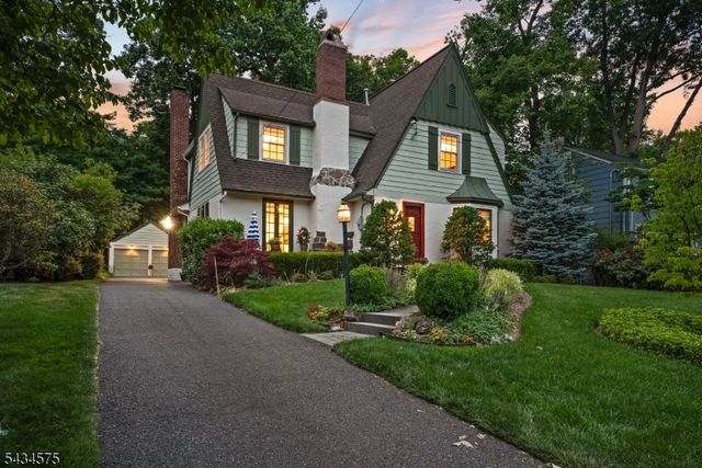 35 Woodland Road, Millburn Twp., NJ 07078