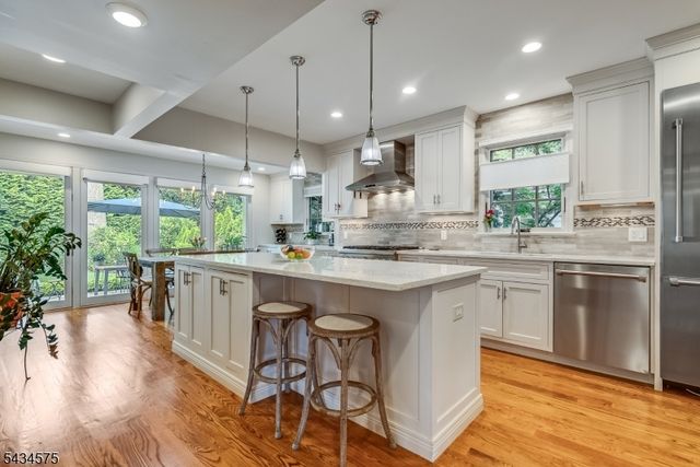 35 Woodland Road, Millburn Twp., NJ 07078